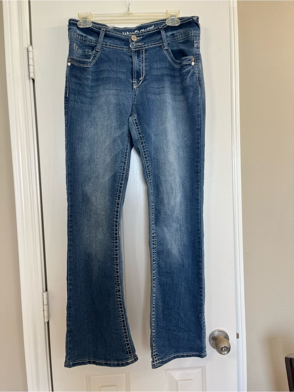 WallFlower Bootcut Jeans | Size 11 Regular